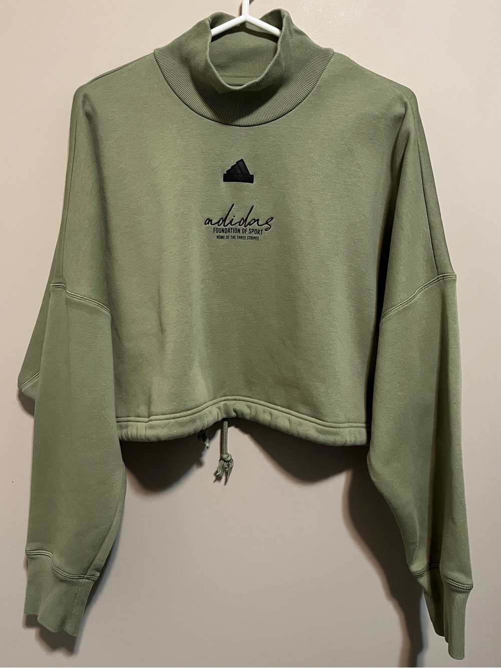adidas Cropped Olive Mockneck Drawcord Sweatshirt, size M